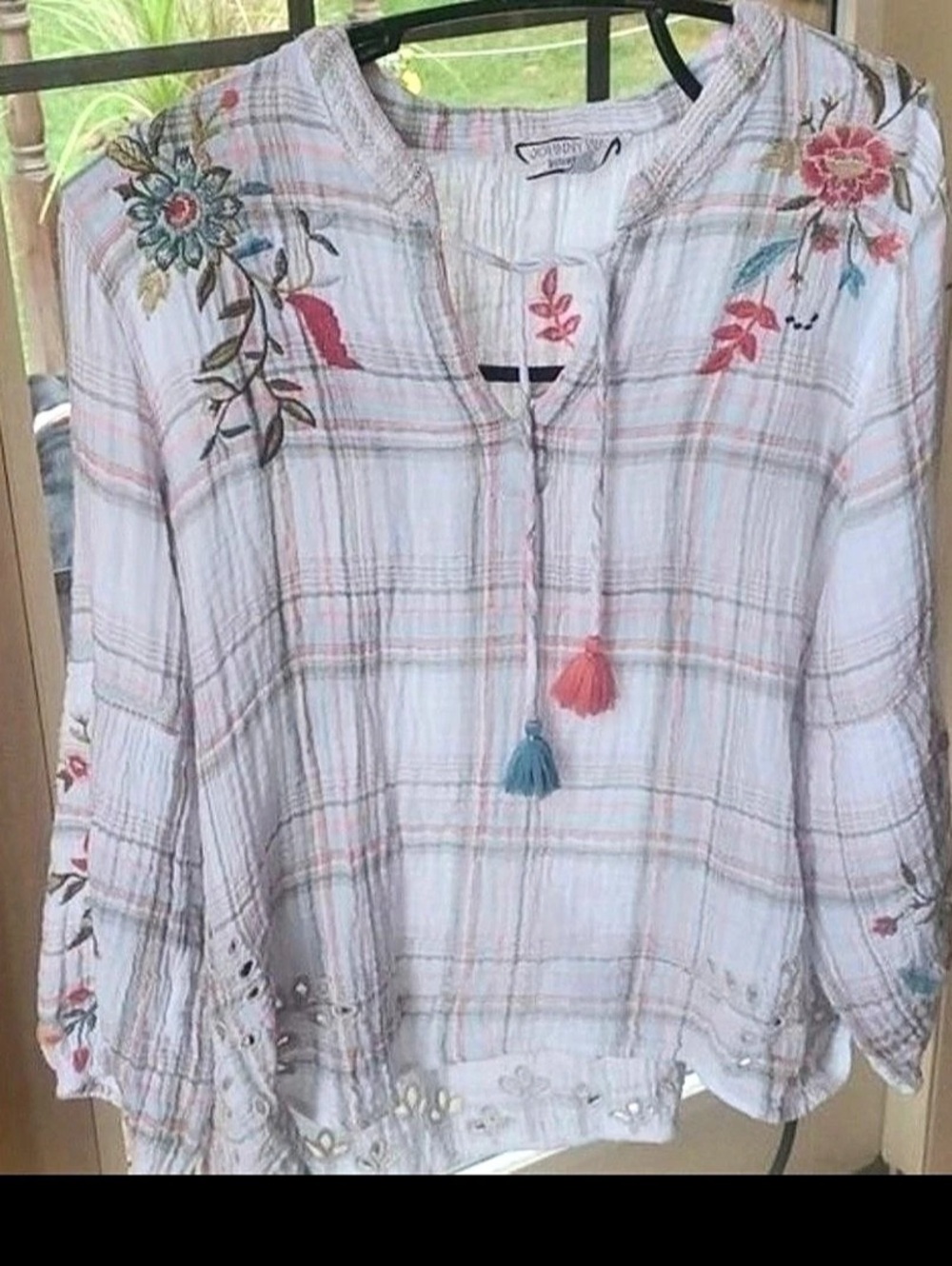 Johnny Was Embroidered Plaid Tunic in White & Pink Size Large